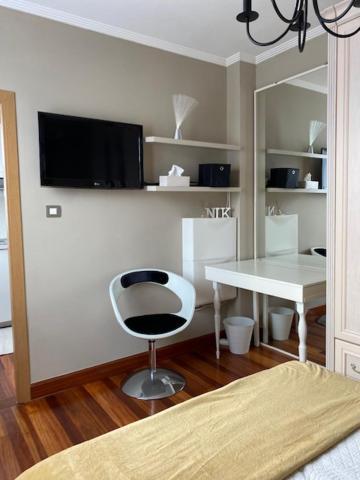 Apartamento Nik En Casa Chalet Con Parking Y Jardin Daire Erandio Dış mekan fotoğraf